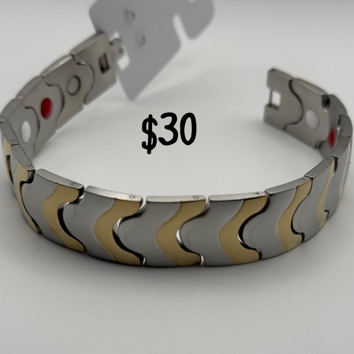 Men 390