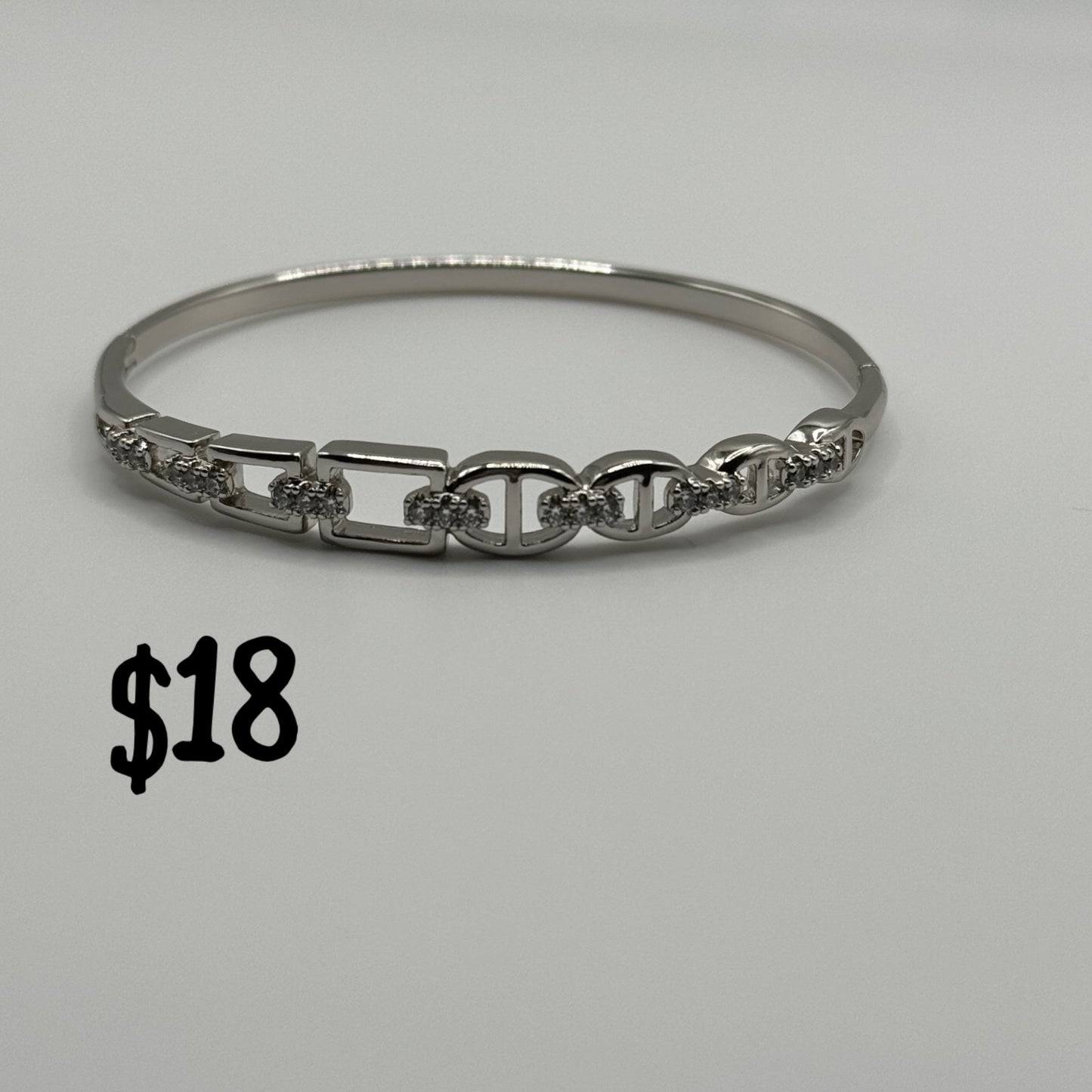 Bracelet 156