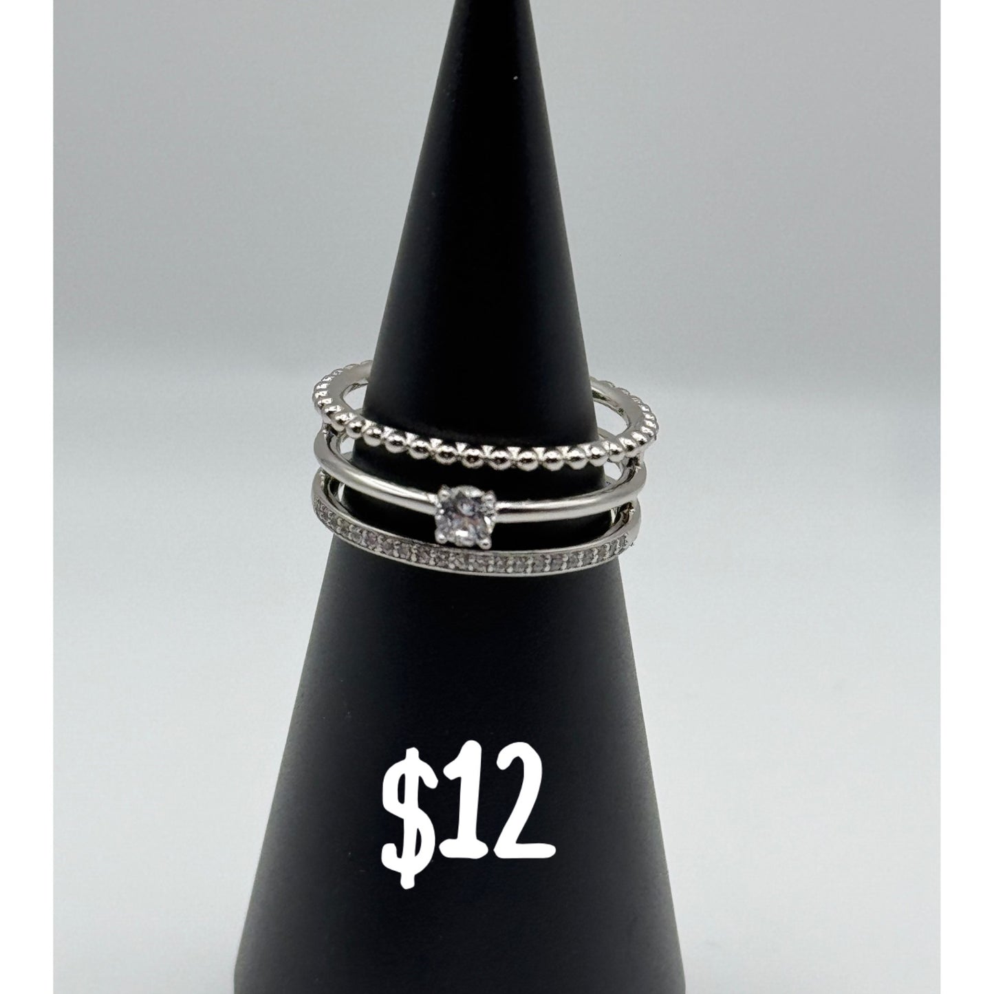 Ring 243