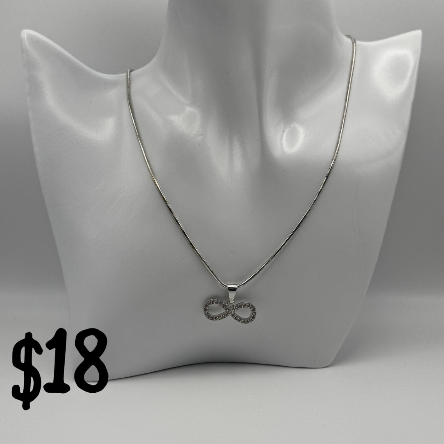 Necklace 299