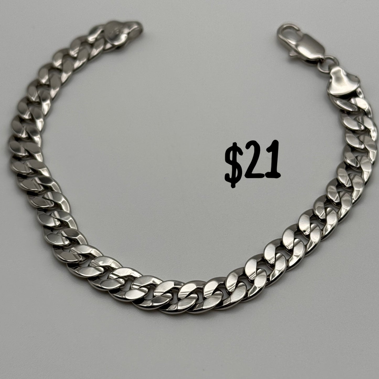 Men 372