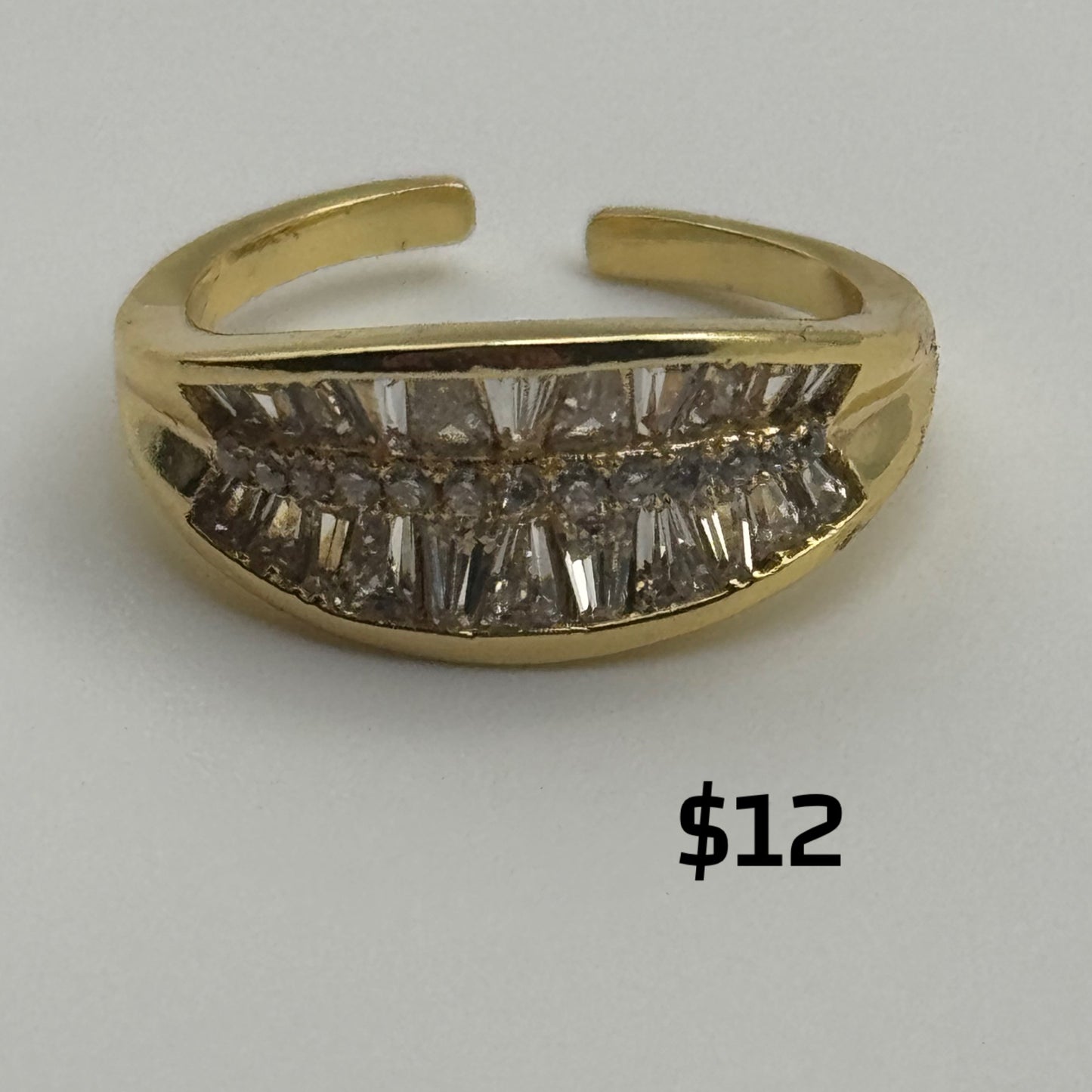 Ring 418