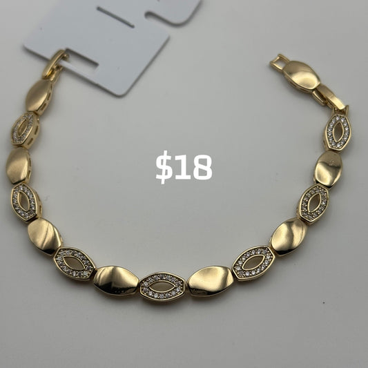 Bracelet 438