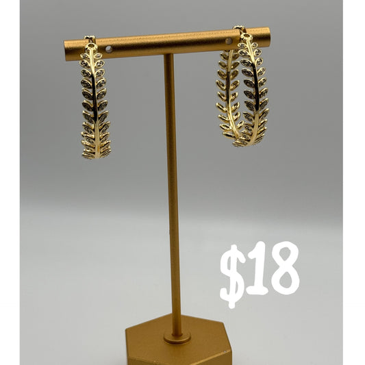 Earring 19