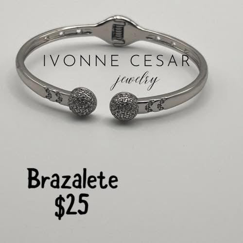Bracelet 107