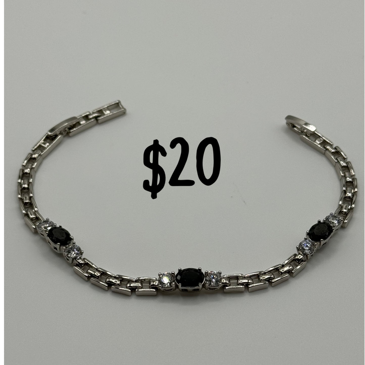 Bracelet 116