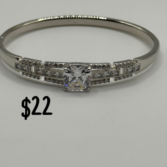 Bracelet 155